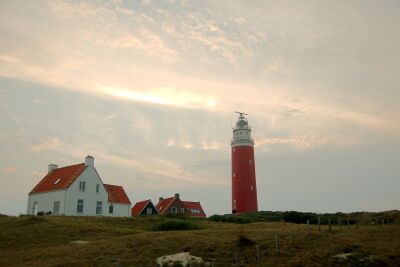 De vuurtoren van Texel en de woning van de vuurtorenwachter