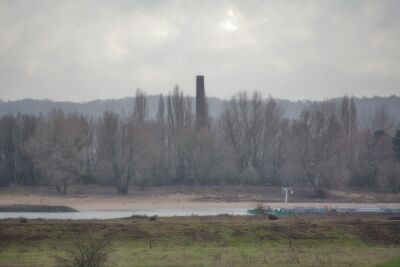 De oude steenfabriek langs de 
