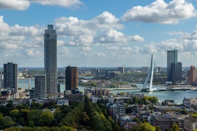 "Skyline 010 – Blik vanaf de Euromast"