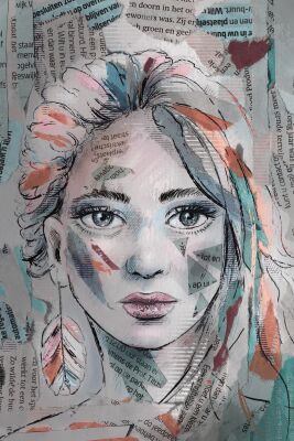 Portret van een vrouw in mixed media stijl