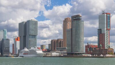 "Kop van Zuid – Een Moment in de Tijd"