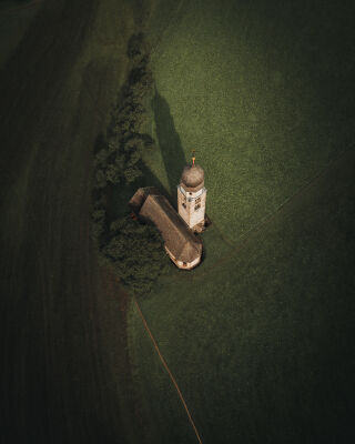 St. Valentin chapel van boven