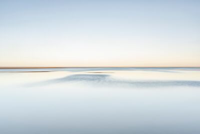 Deafening silent sunset by the sea